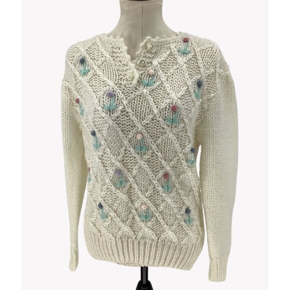 Lady Van Heusen Sweaters - Lady Van Heusen Hand Knit Ivory Sweater M Floral Embroidery & Diamond Pattern